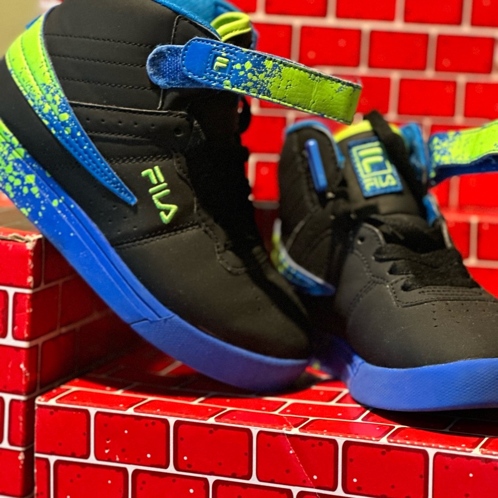 Fila High Tops - Vulc Matte Splatter Size 13 boys/unisex